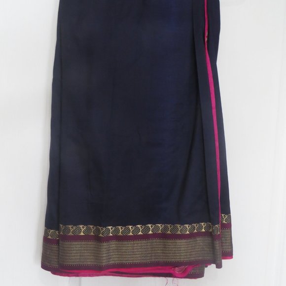 pink and navy sari - Picture 3 of 5